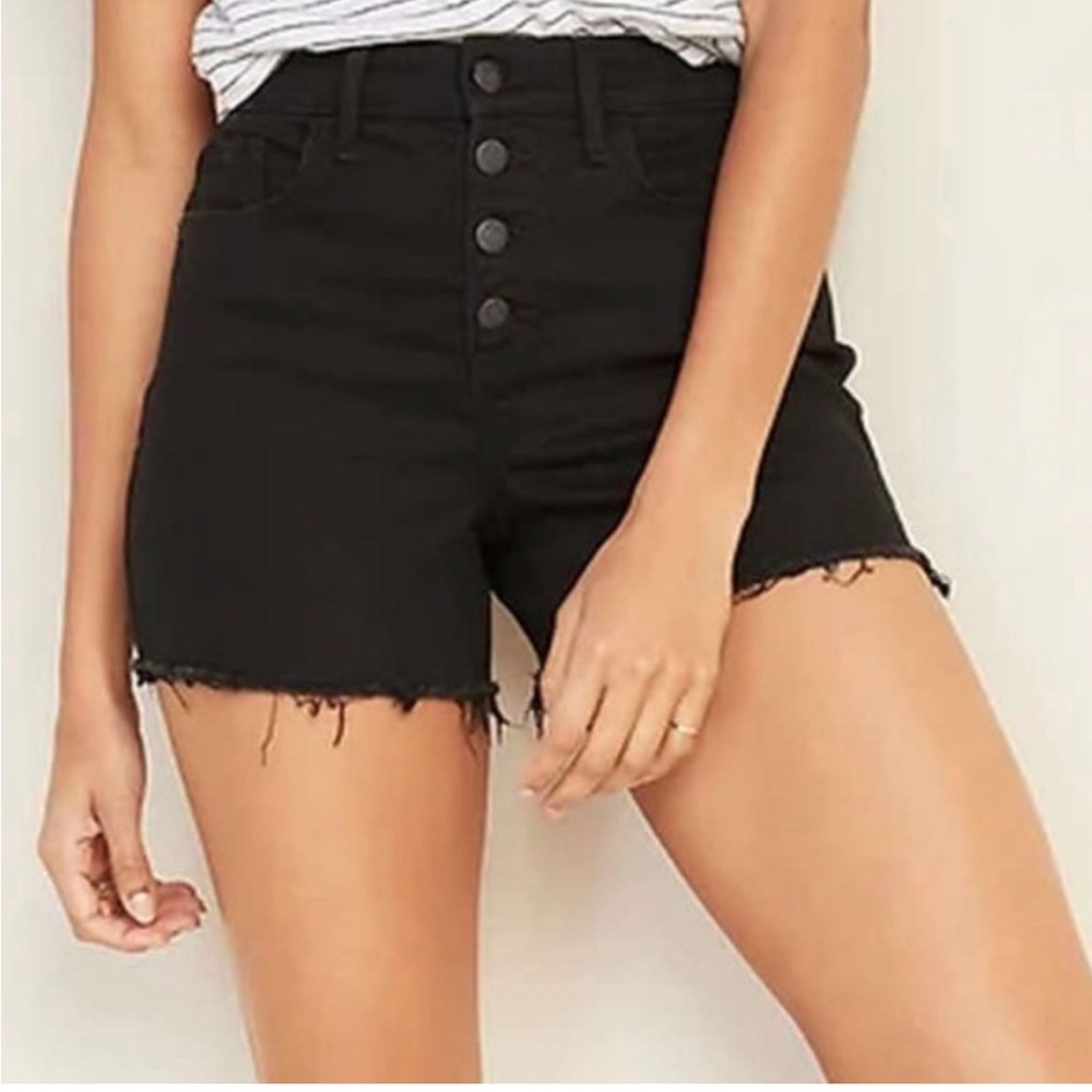 Old Navy High Rise Secret-Slim Pockets Shorts